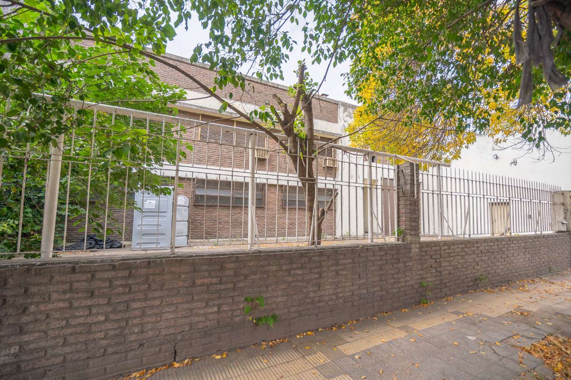 Venta Galpón/ Deposito 2700M2 En Boulogne Inversor