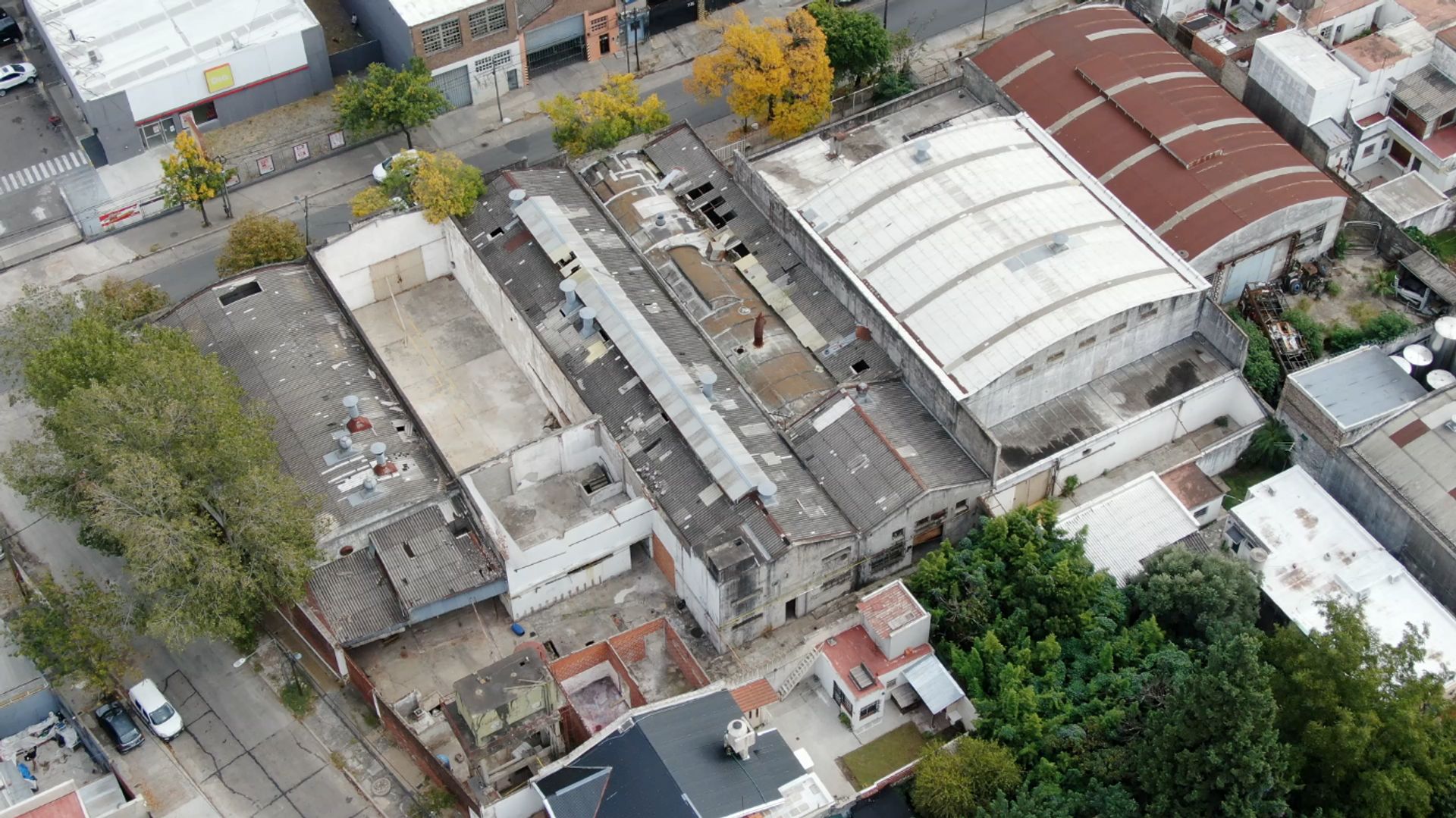 Venta Galpón/ Deposito 2700M2 En Boulogne Inversor