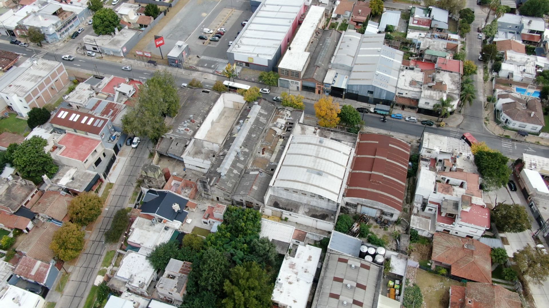Venta Galpón/ Deposito 2700M2 En Boulogne Inversor