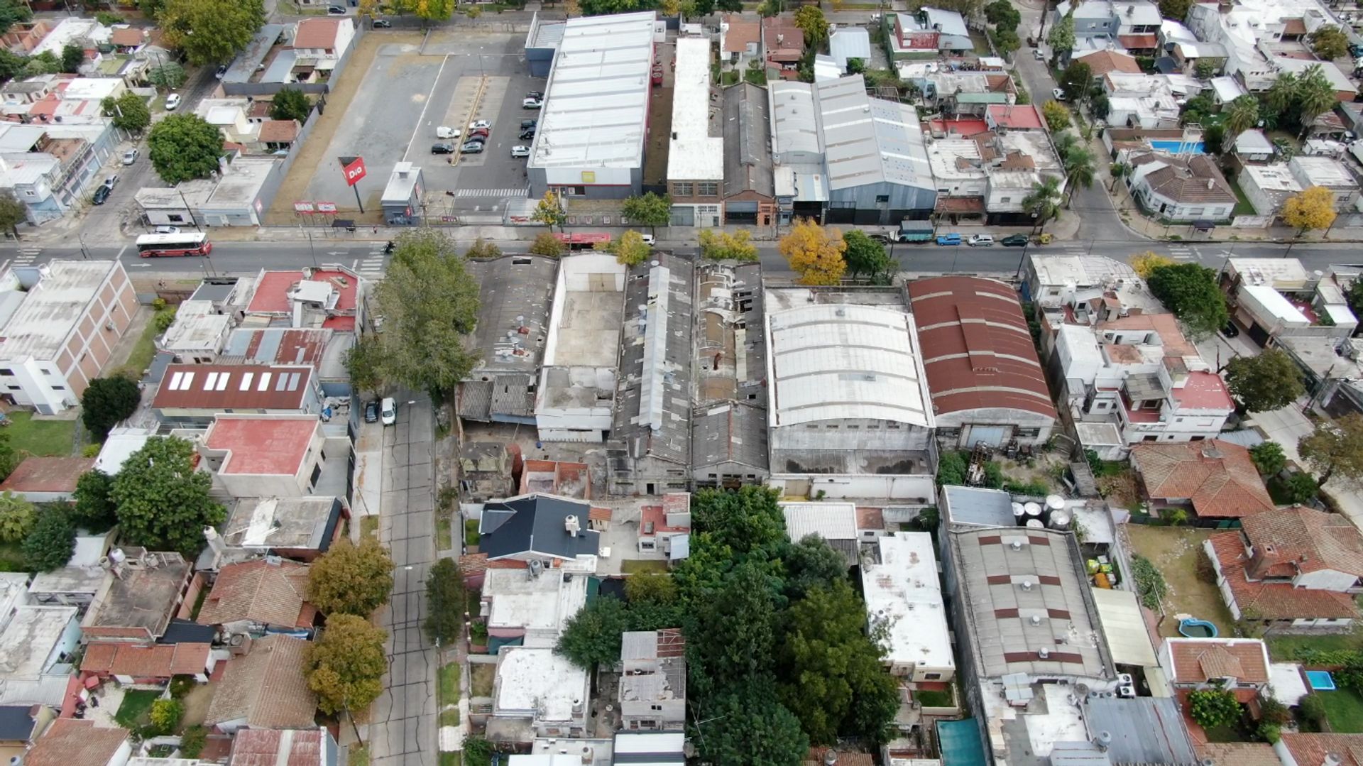 Venta Galpón/ Deposito 2700M2 En Boulogne Inversor