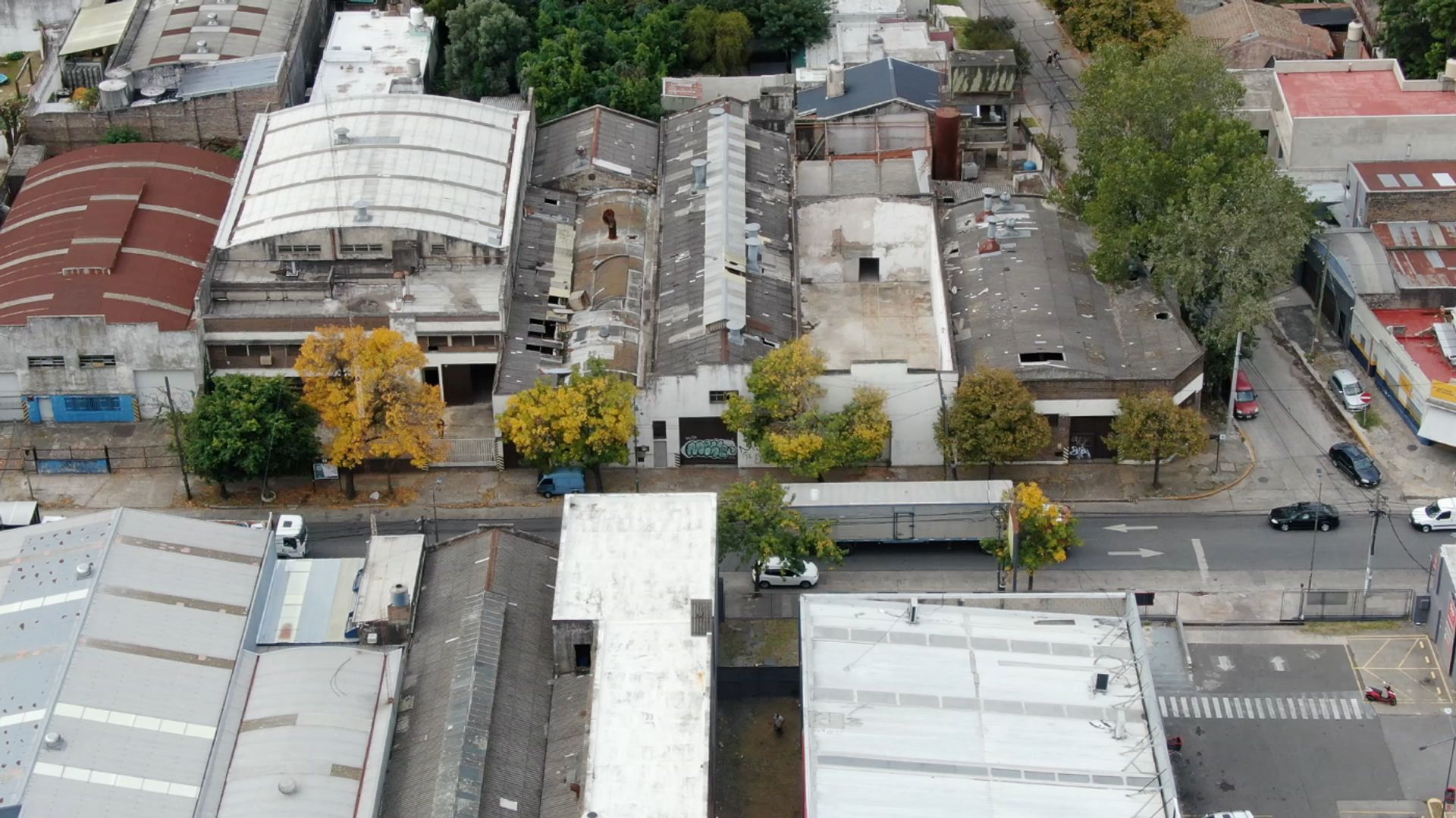 Venta Galpón/ Deposito 2700M2 En Boulogne Inversor