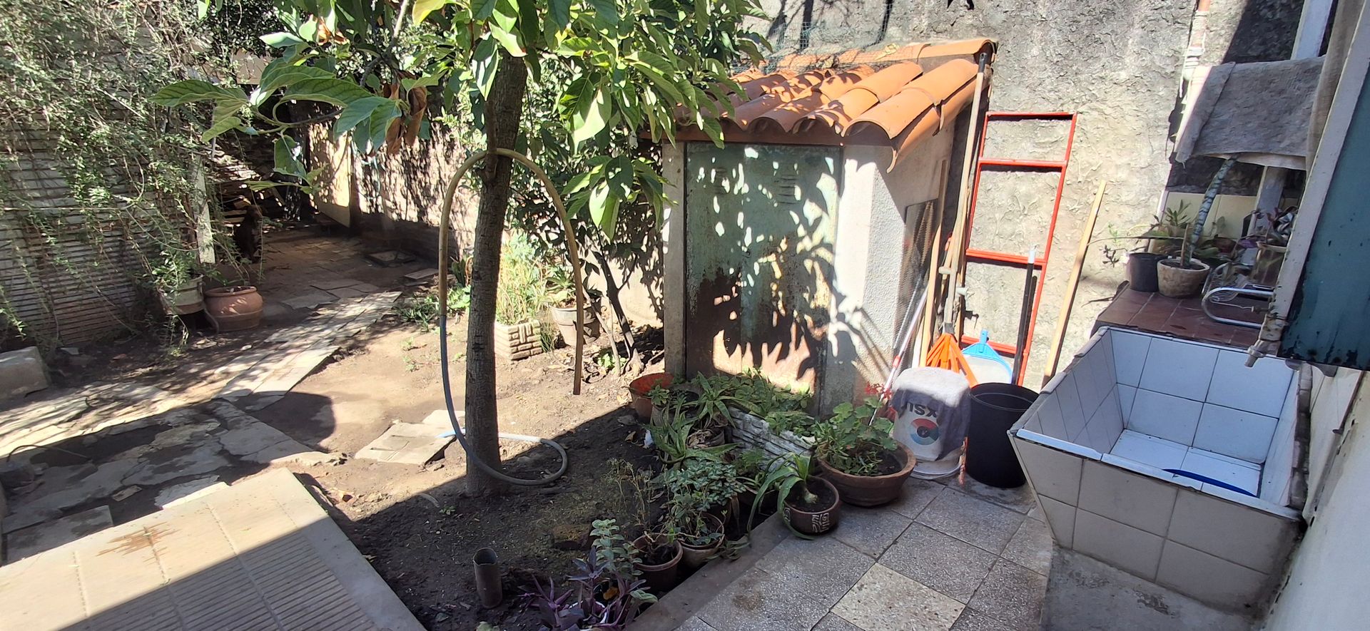 Venta Casa Tres Ambientes En Don Torcuato Garage