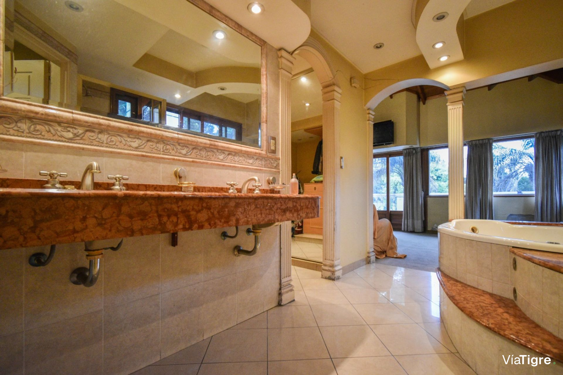 Venta Casa gran terreno Oportunidad