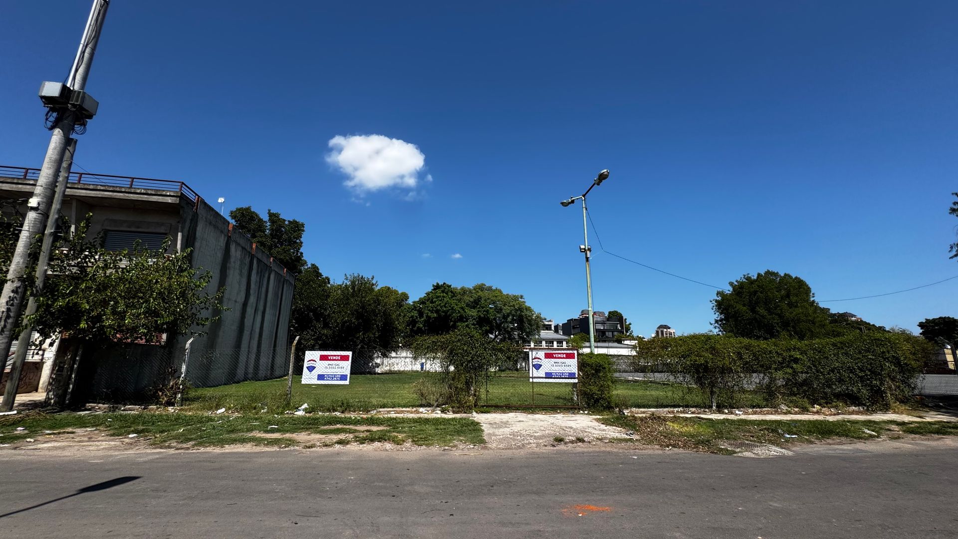 Venta De Triple Frente En Tigre - Puerto De Frutos