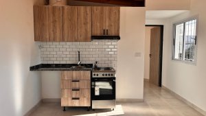 Apartment / Penthouse FOR RENT. 1‑bedroom FOR RENOVATION! WITHOUT EXPENSES