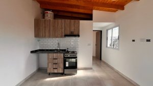 Apartment / Penthouse FOR RENT. 1‑bedroom FOR RENOVATION! WITHOUT EXPENSES