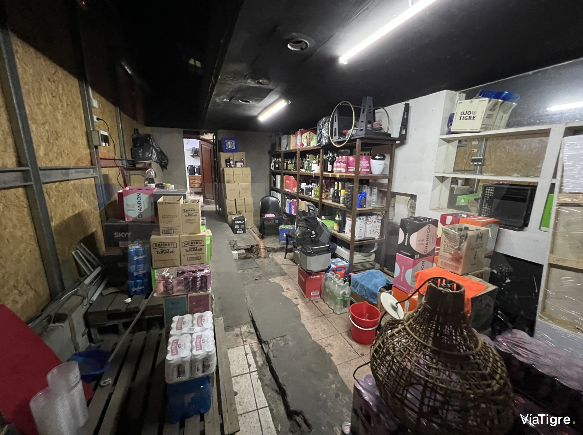 Alquiler Deposito / Local Comercial - Don Torcuato