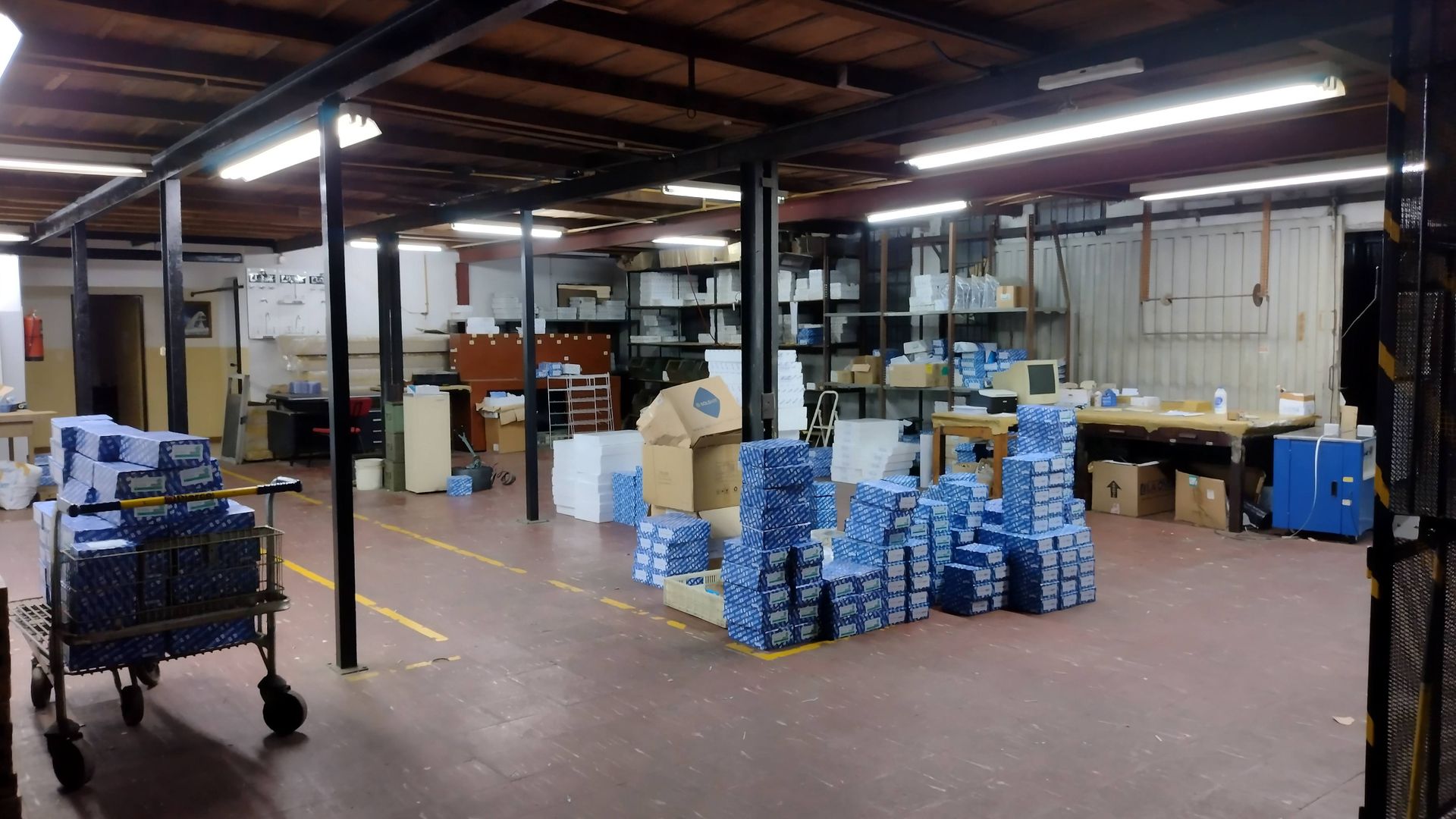 Venta Galpón Victoria