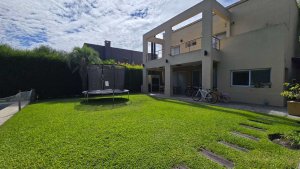 Casa En Venta B. El Atardecer, Rincon De Milberg