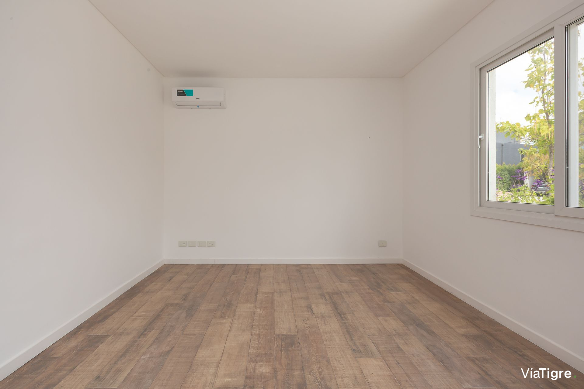 Casa en VENTA BARRIO VIRAZON. NORDELTA