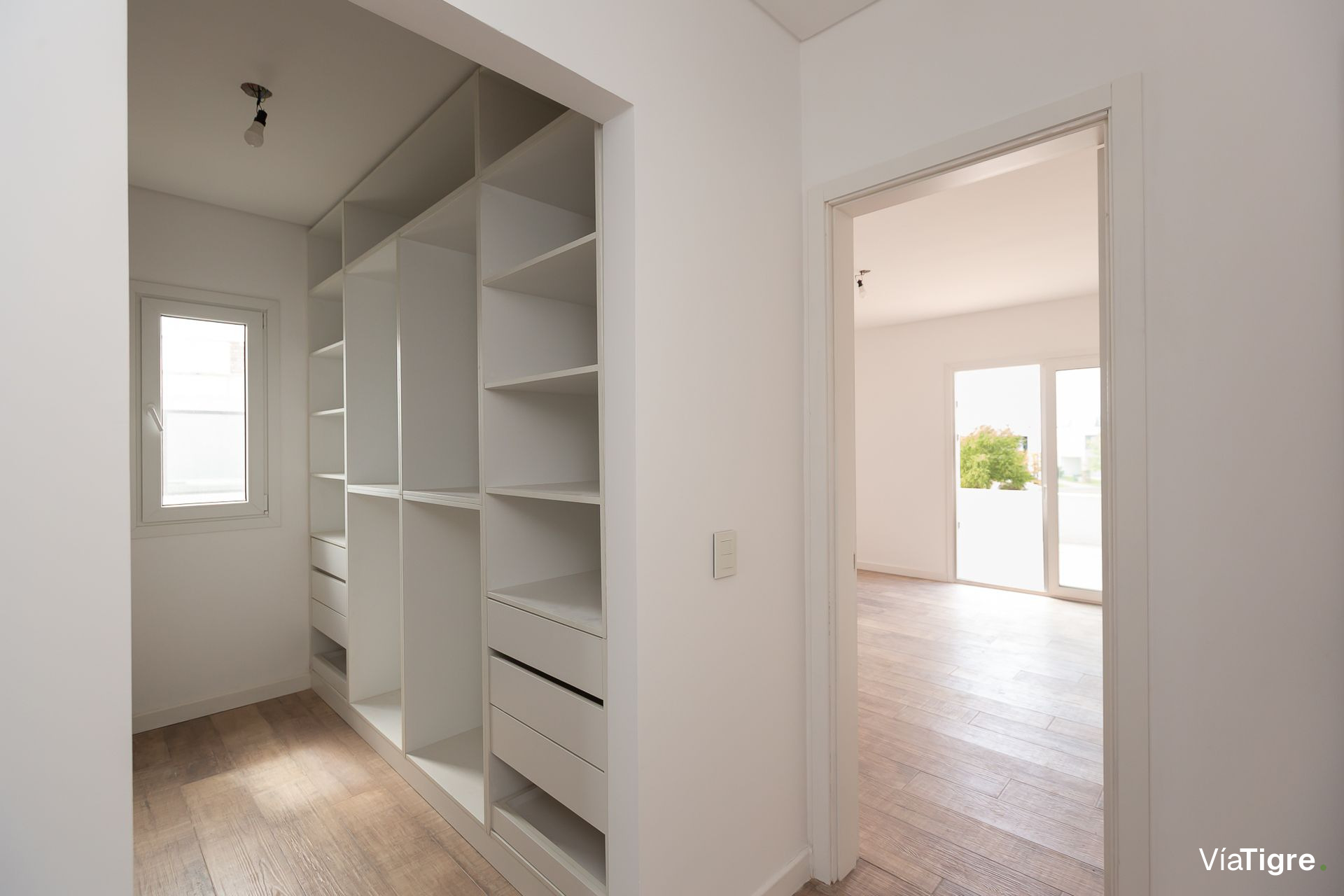 Casa en VENTA BARRIO VIRAZON. NORDELTA
