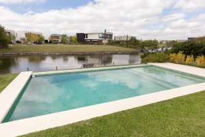 Casa en VENTA BARRIO VIRAZON. NORDELTA