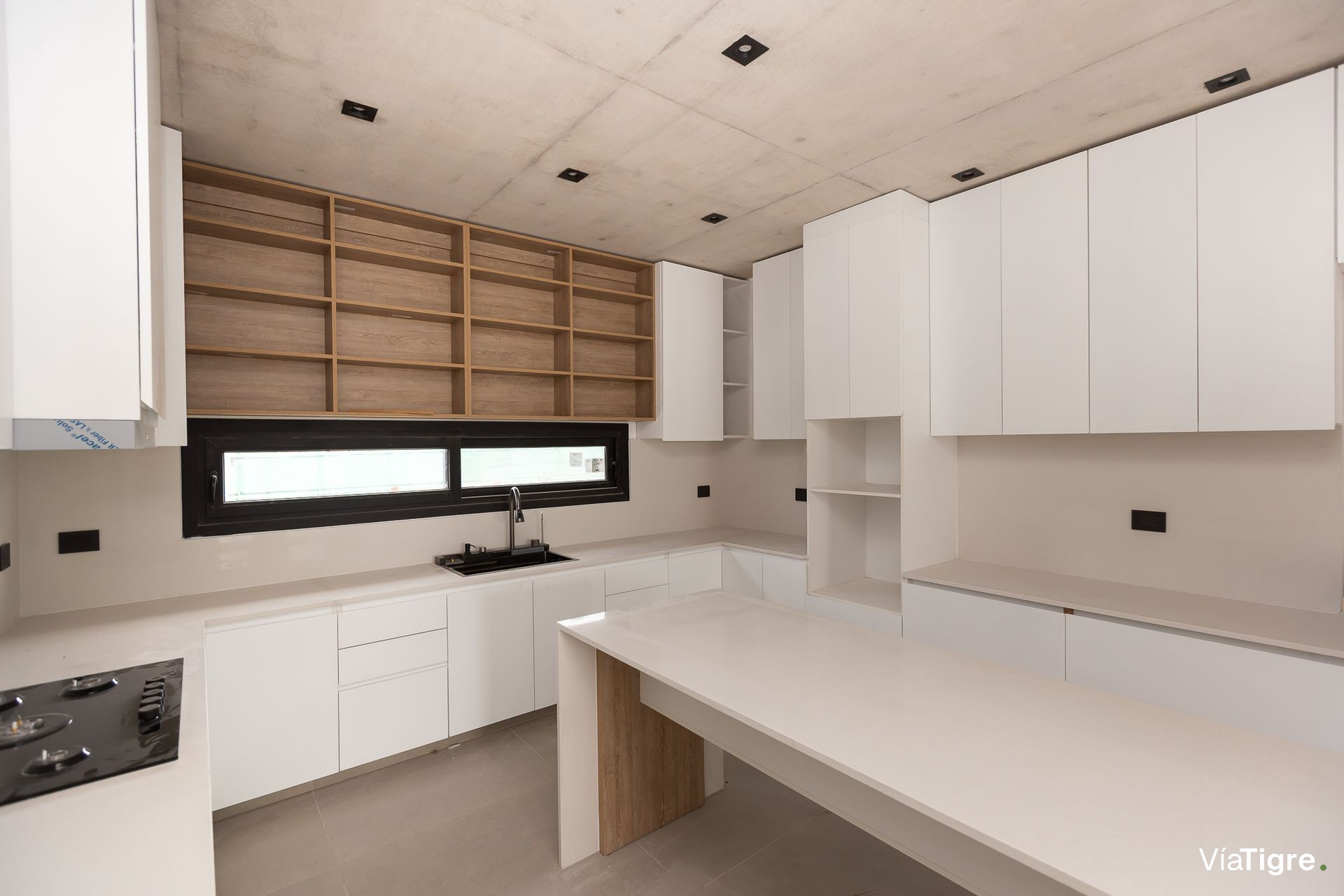 Venta Casa 5Amb Pileta Terraza Nordelta Permuta