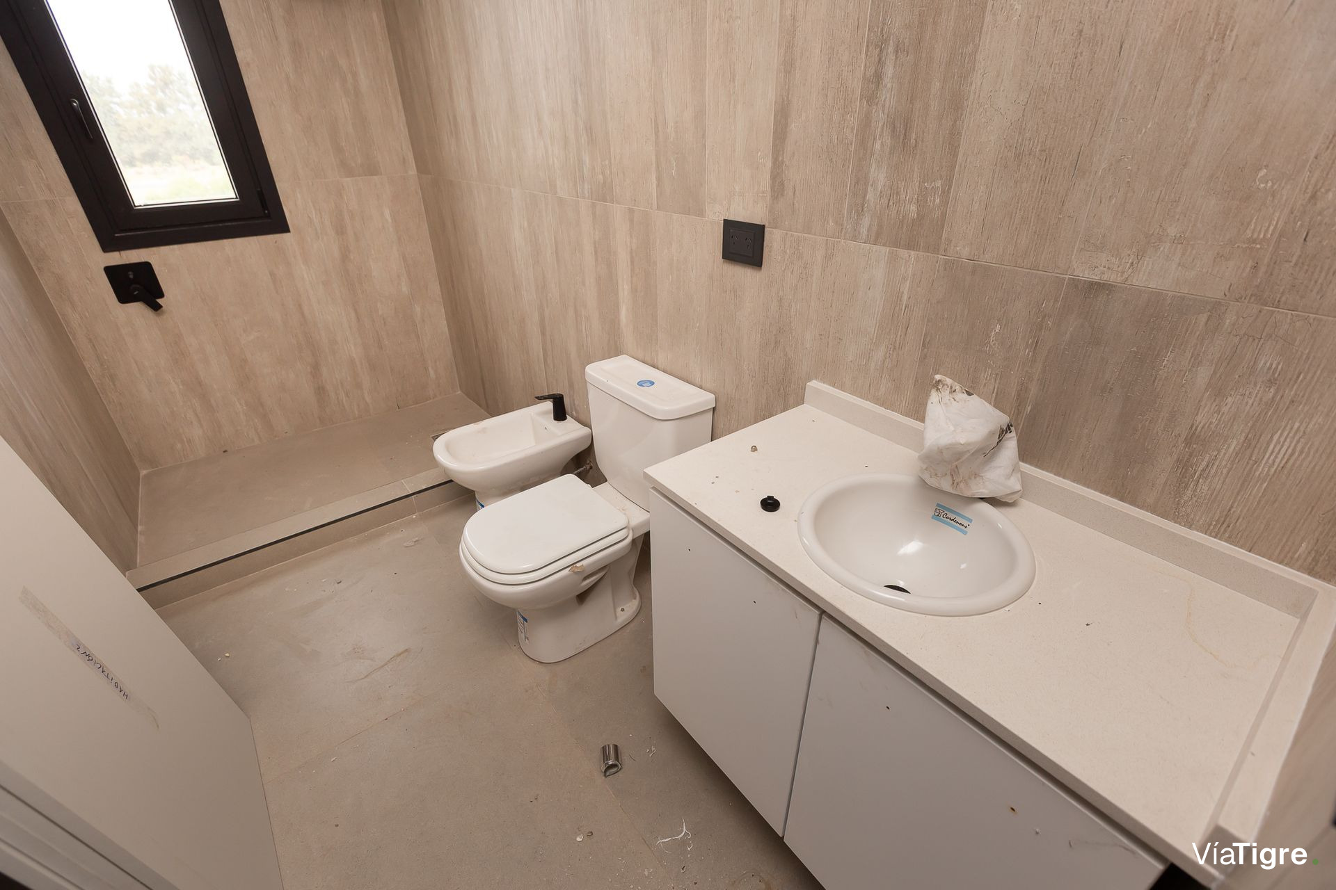 Venta Casa 5Amb Pileta Terraza Nordelta Permuta