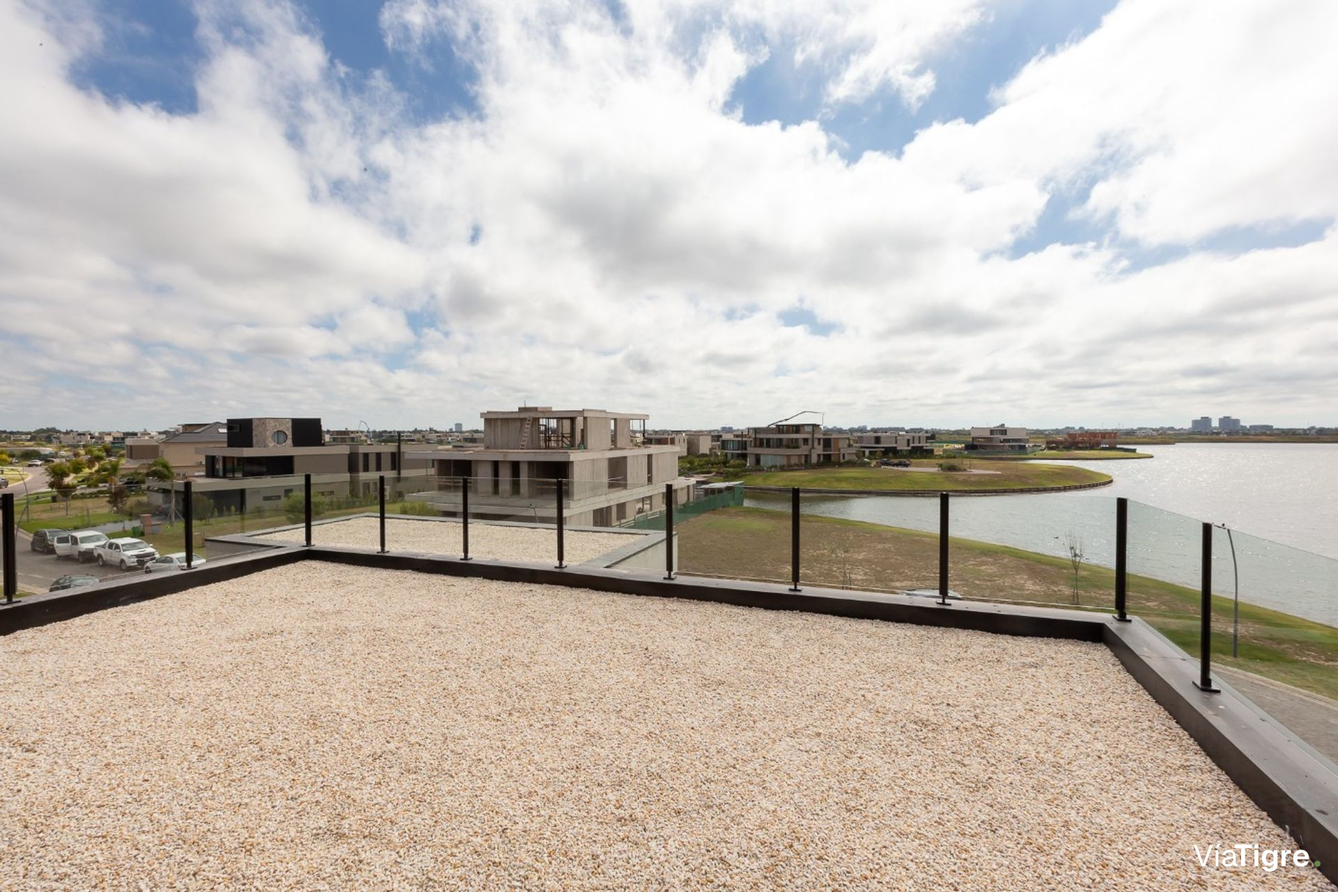 Venta Casa 5Amb Pileta Terraza Nordelta Permuta