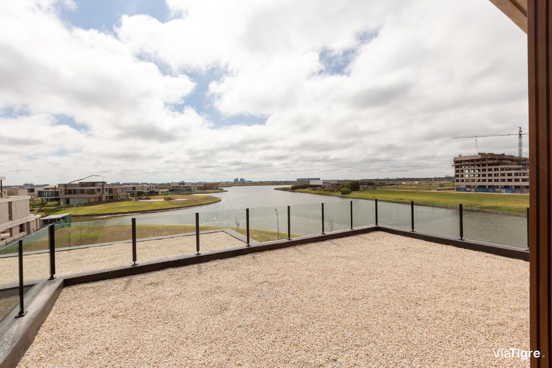 Venta Casa 5Amb Pileta Terraza Nordelta Permuta