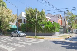 Venta Casa 4 Amb + dep + cochera en Florida Este