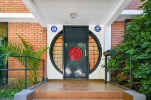 Venta Casa 4 Amb + dep + cochera en Florida Este