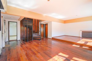 Venta Casa 4 Amb + dep + cochera en Florida Este