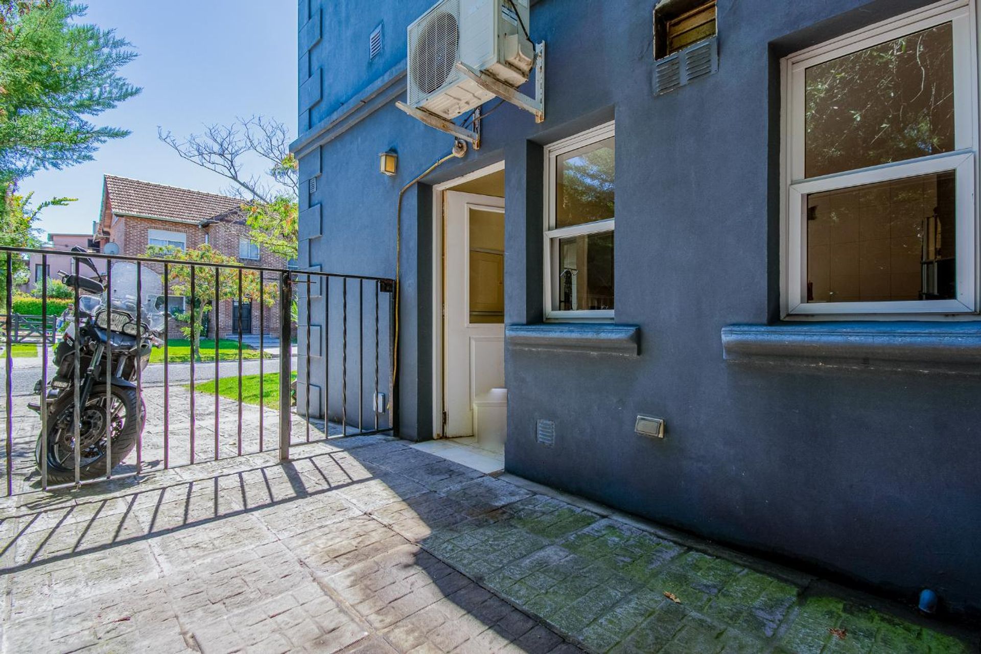 Venta Casa 5 Amb Suite Pb Barrio Tres Horquetas