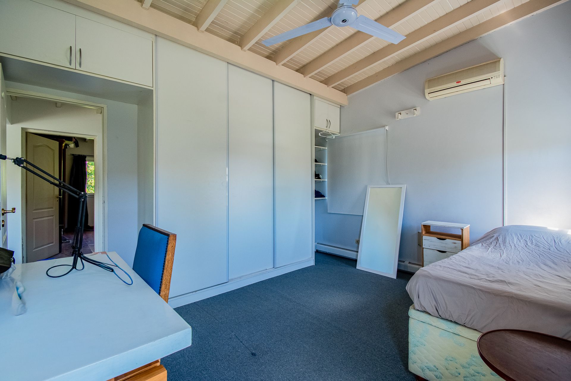 Venta Casa 5 Amb Suite Pb Barrio Tres Horquetas