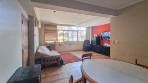 Sale Penthouse of 3‑bedroom with patio and garage in Olivos