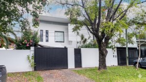 Venta Casa 7 Amb Jardín Piscina Don Torcuato