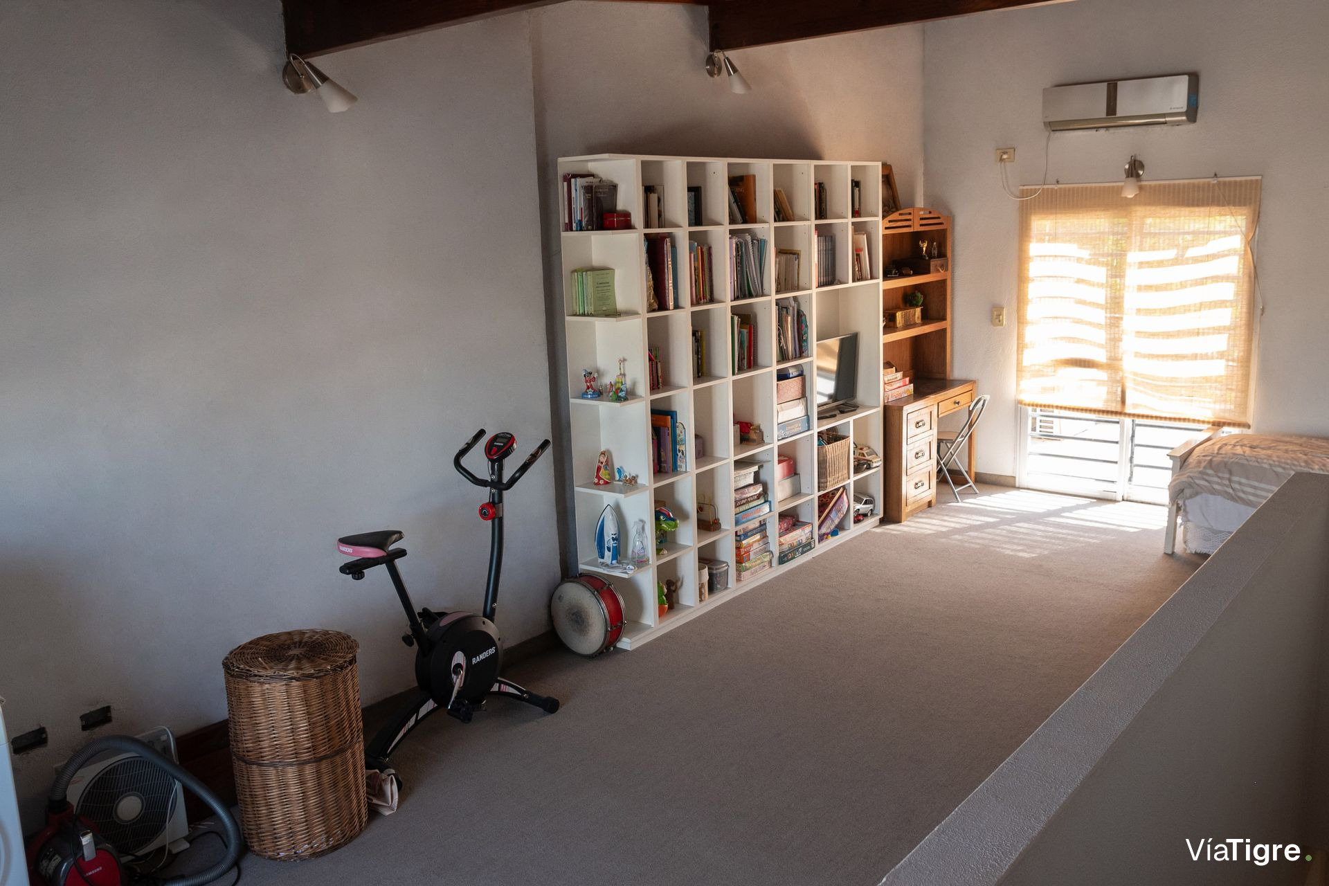 Venta Duplex 5 Ambientes - Carapachay