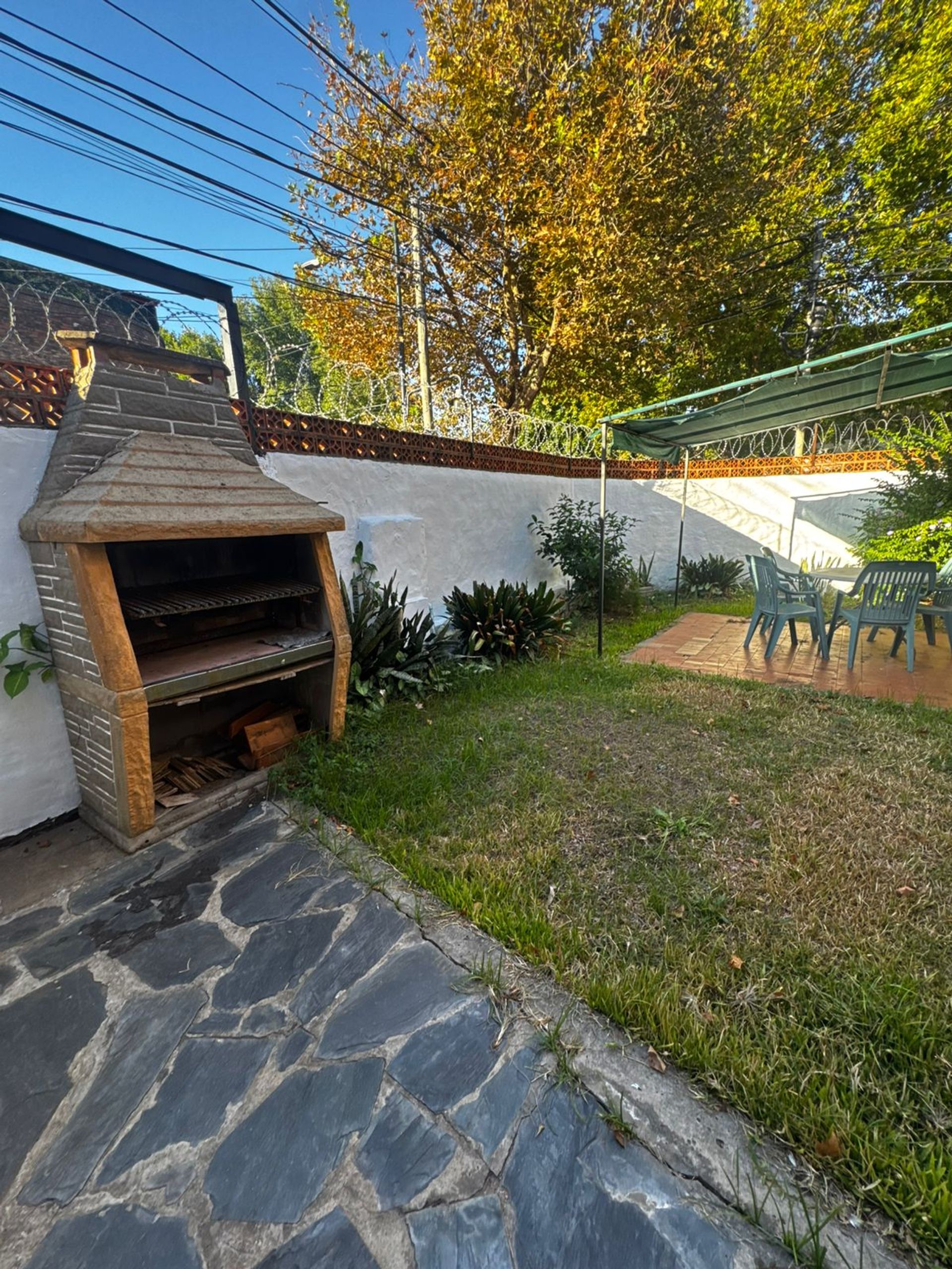 Alquiler casa en Martínez jardín cochera playroom