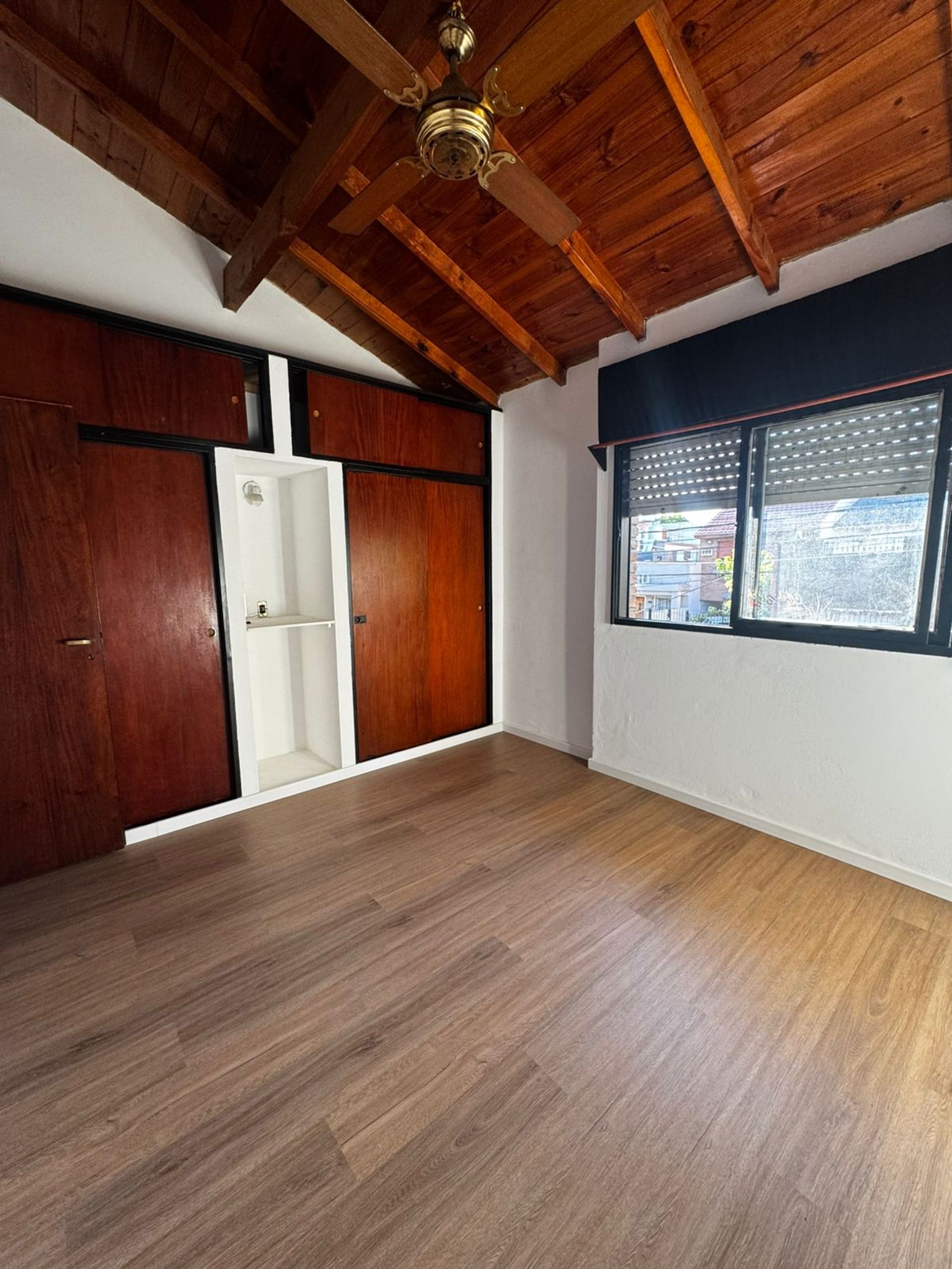 Alquiler casa en Martínez jardín cochera playroom