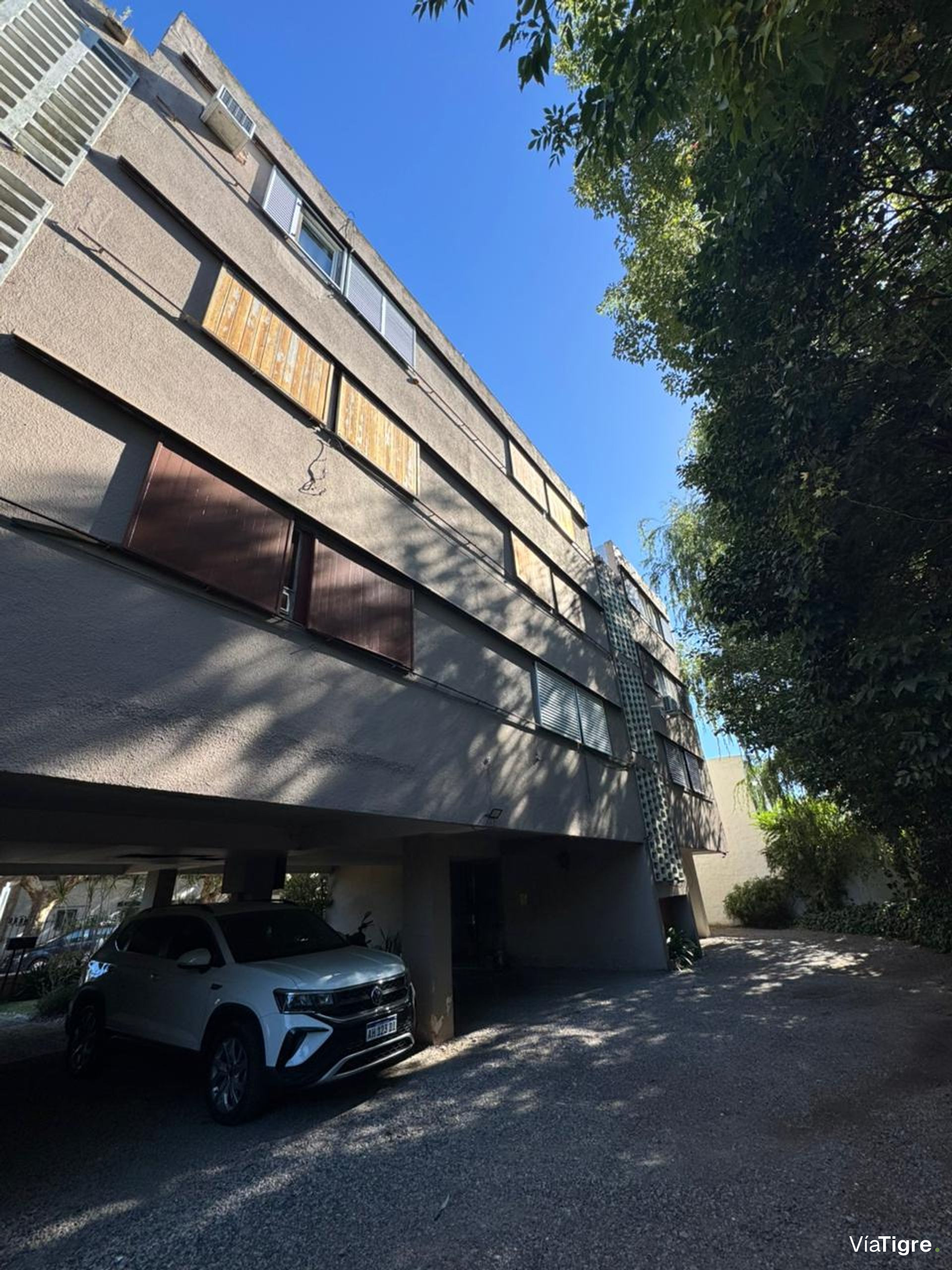 Venta De Dpto 3 Amb. Con Balcon Al Frente En Tigre