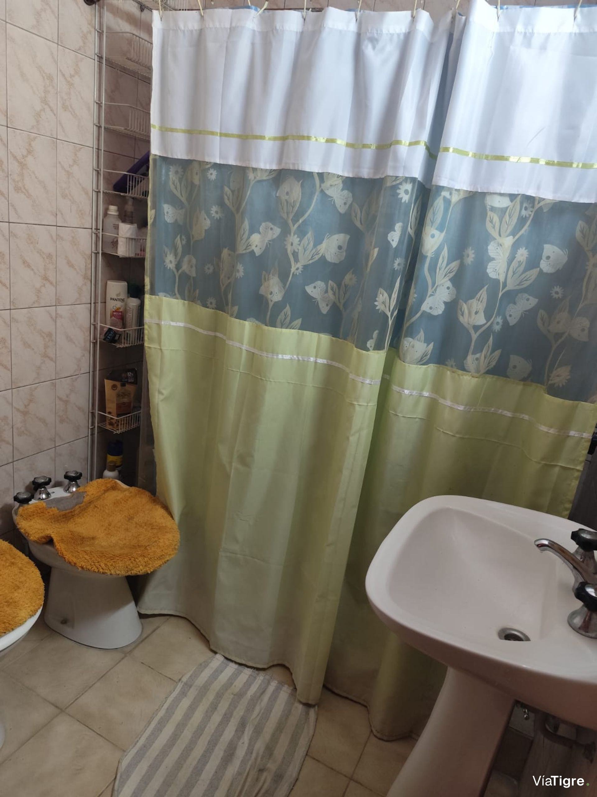 Venta Casa 5 Amb.munro, 4 Dormitorios, Coch,Patio