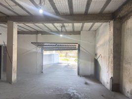 Warehouse For Sale Torcuato + 5 Single Room Apartments