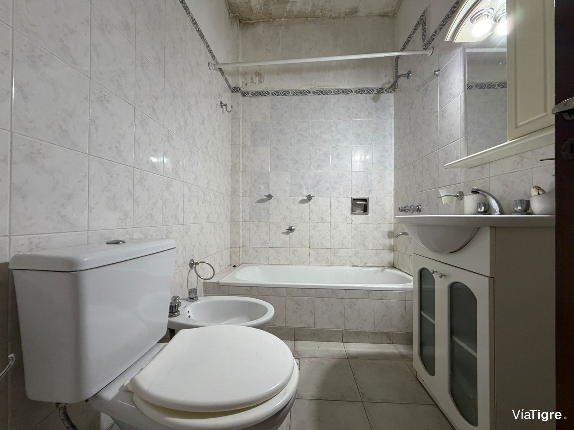 Venta Casa 3 Amb Cochera, A.credito-Villa Adelina