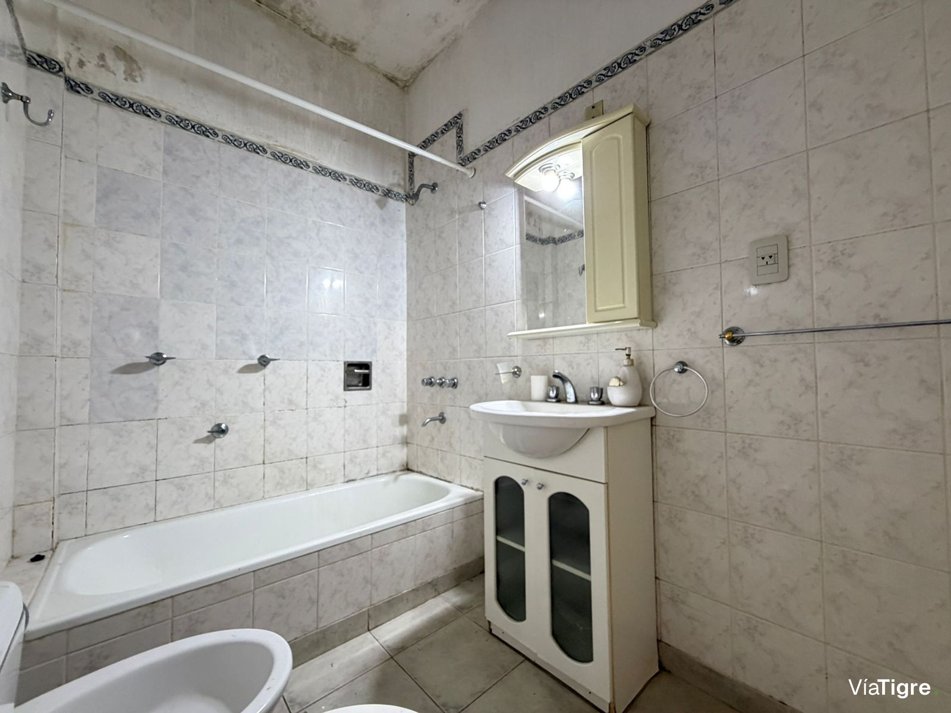 Venta Casa 3 Amb Cochera, A.credito-Villa Adelina