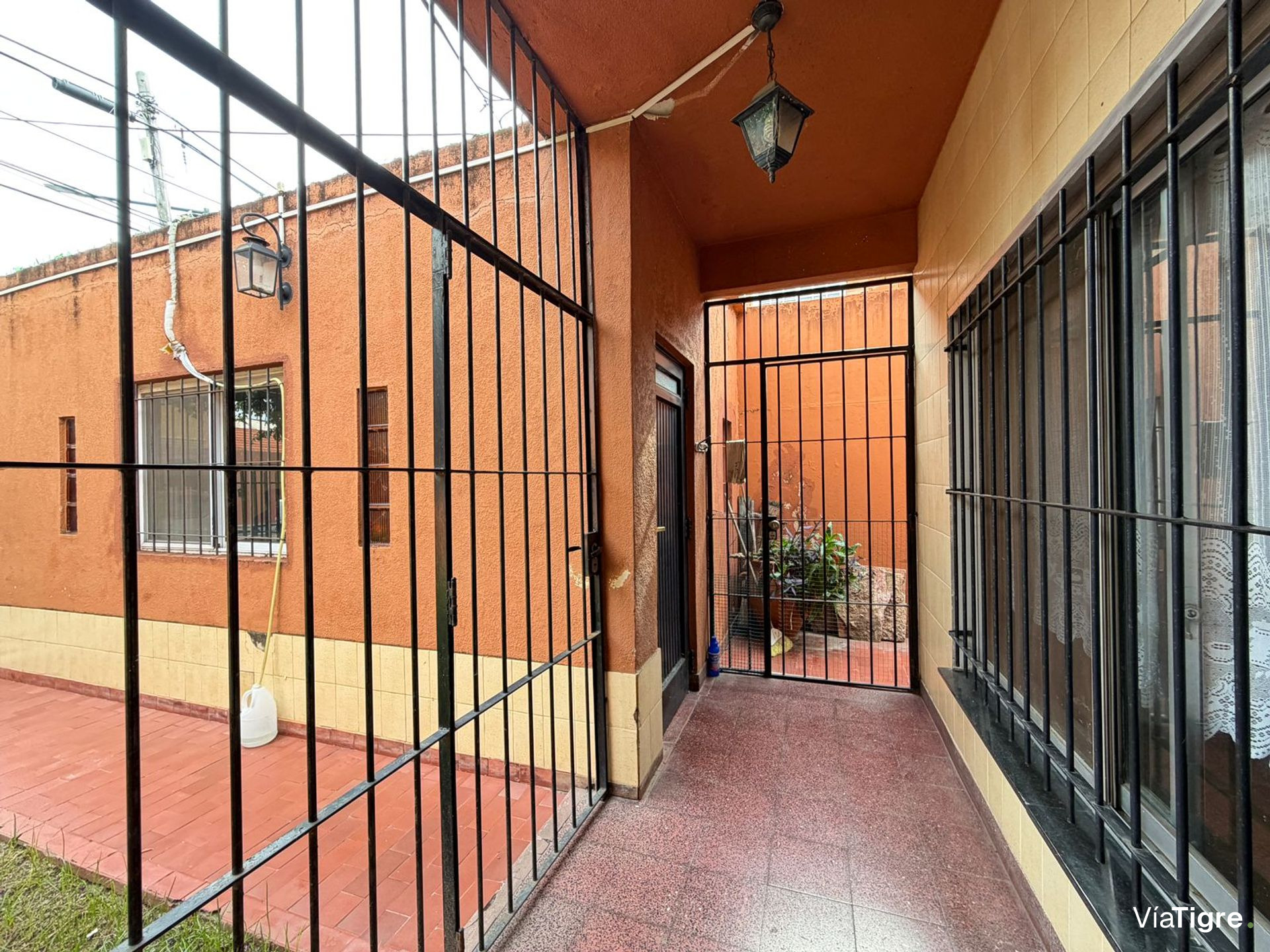 Venta Casa 3 Amb Cochera, A.credito-Villa Adelina
