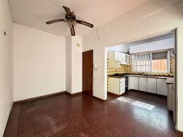 For Sale House 2‑bedroom Garage, Credit – Villa Adelina