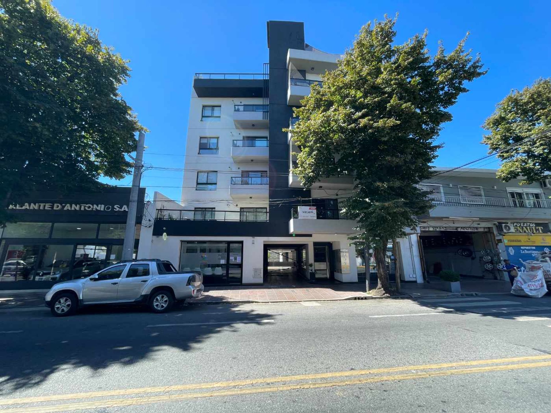 Venta depto 2 amb c/parrilla San Fernando