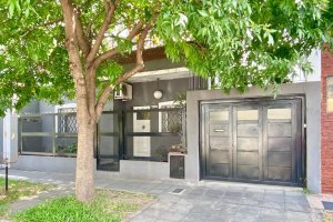 Venta Casa 3 Dorm. Lote Propio Multifamiliar Munro