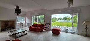 Casa En Venta 5 Amb A La Laguna Barrio Las Palmas