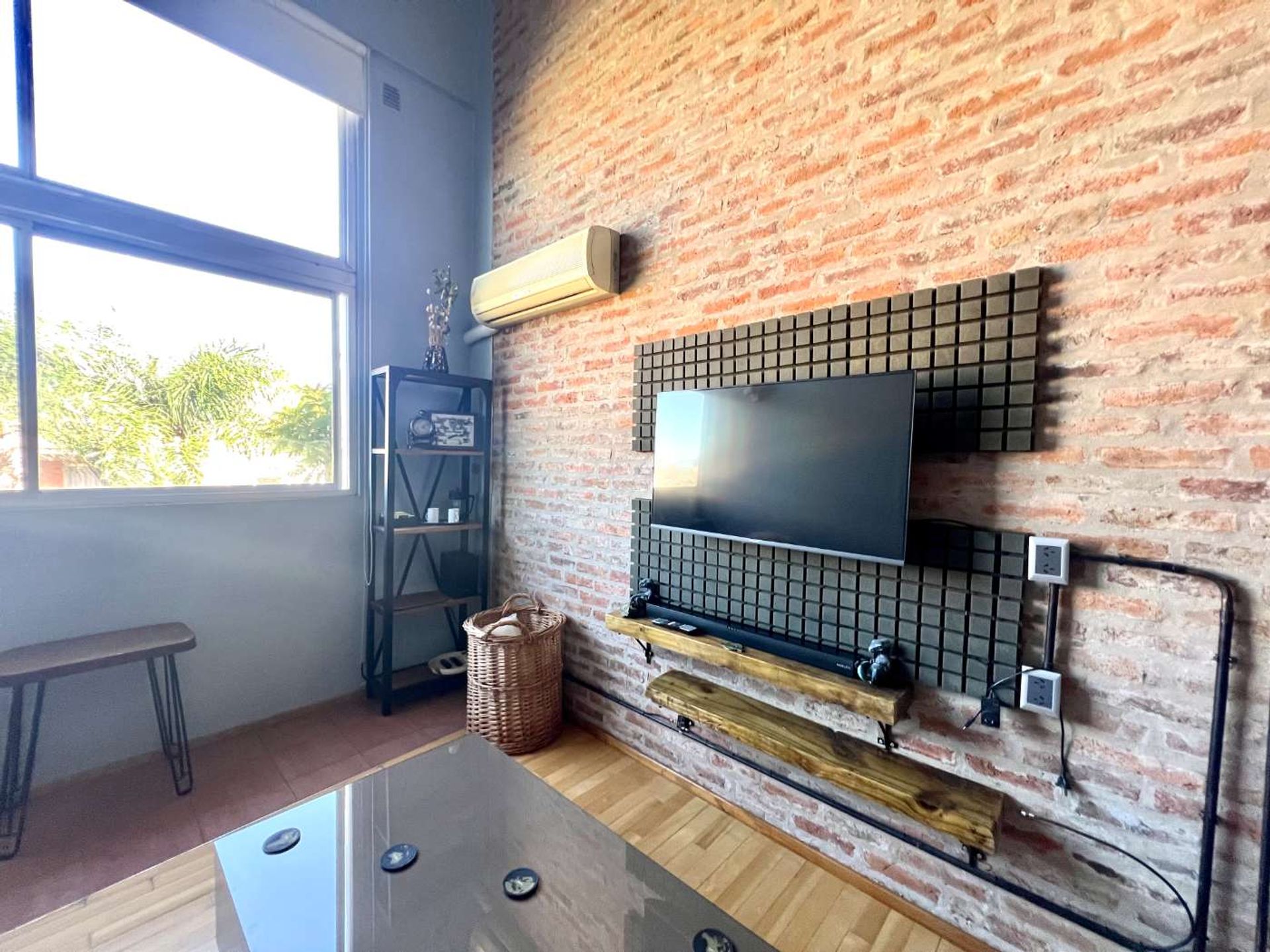 Venta Triplex tipo Loft AMOBLADO Florida