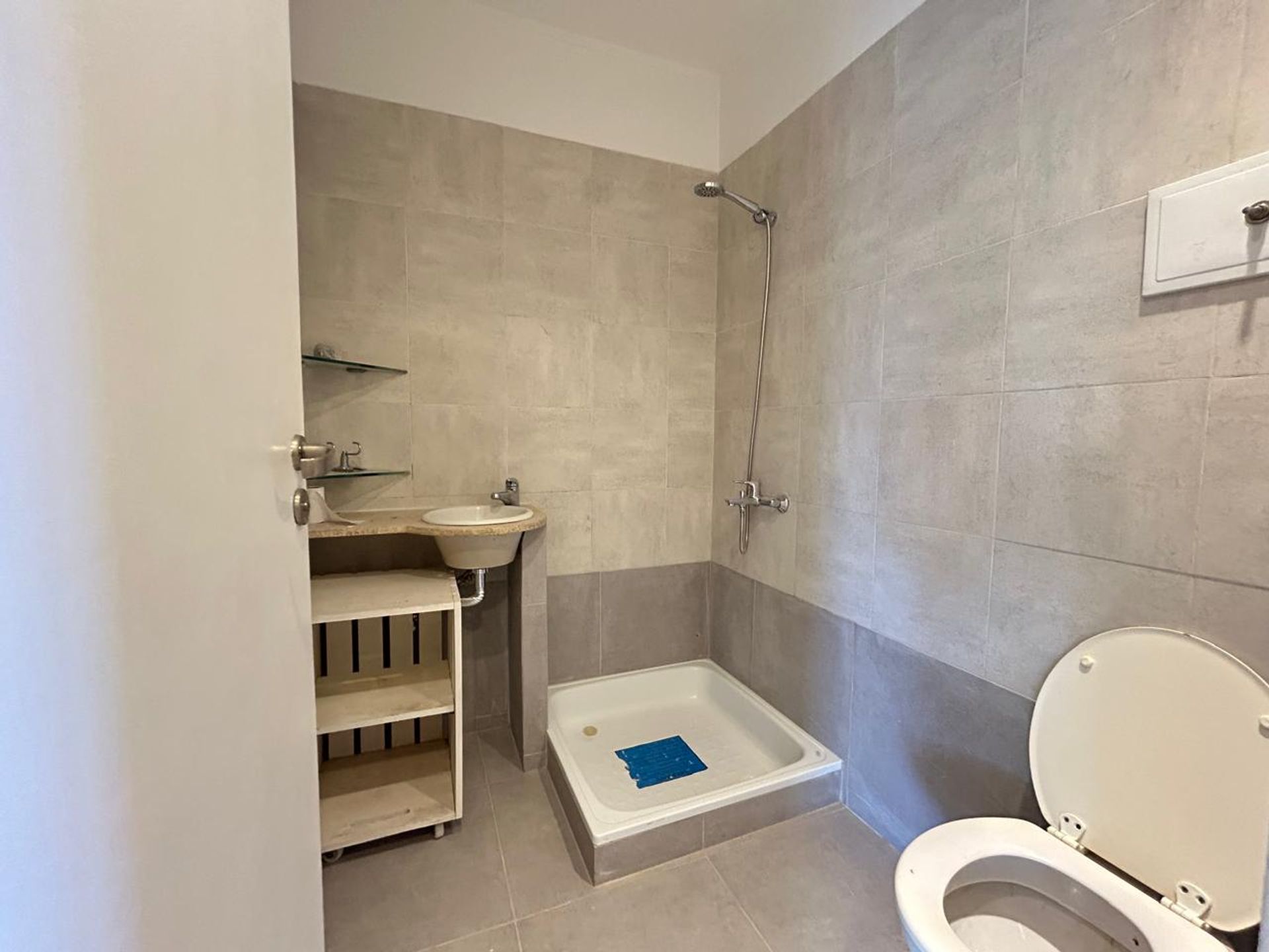 Venta 3 amb Vicente López balcón y Baulera