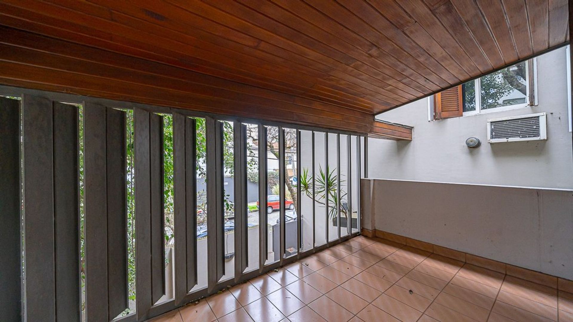 Venta Casa En Olivos Cuatro Ambientes