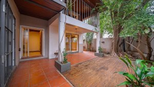 For Sale House in Olivos 4-bedroom