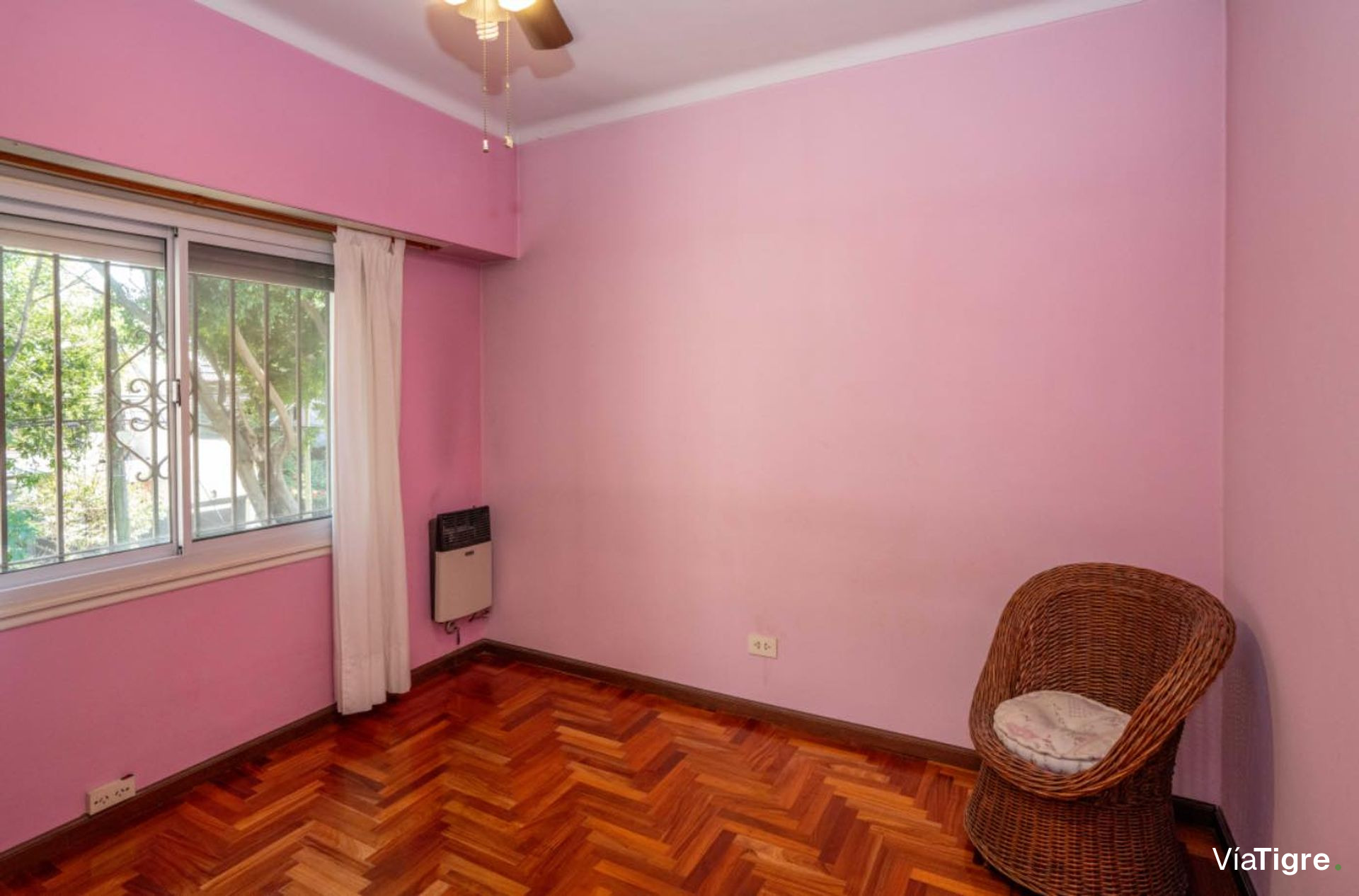 Casa 5 amb patio/parrilla en venta en Florida Este