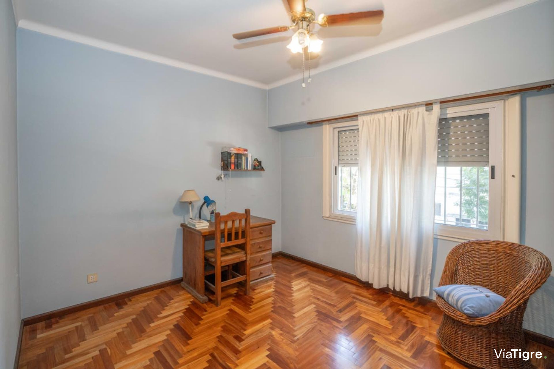 Casa 5 amb patio/parrilla en venta en Florida Este