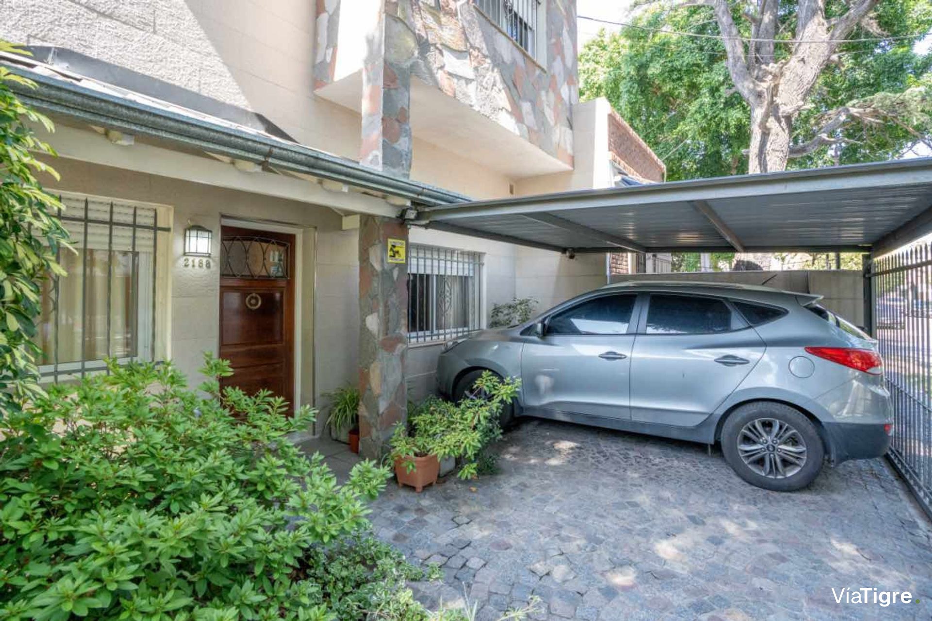 Casa 5 amb patio/parrilla en venta en Florida Este