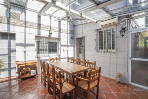 House 4‑bedroom patio/barbecue for sale in Florida Este