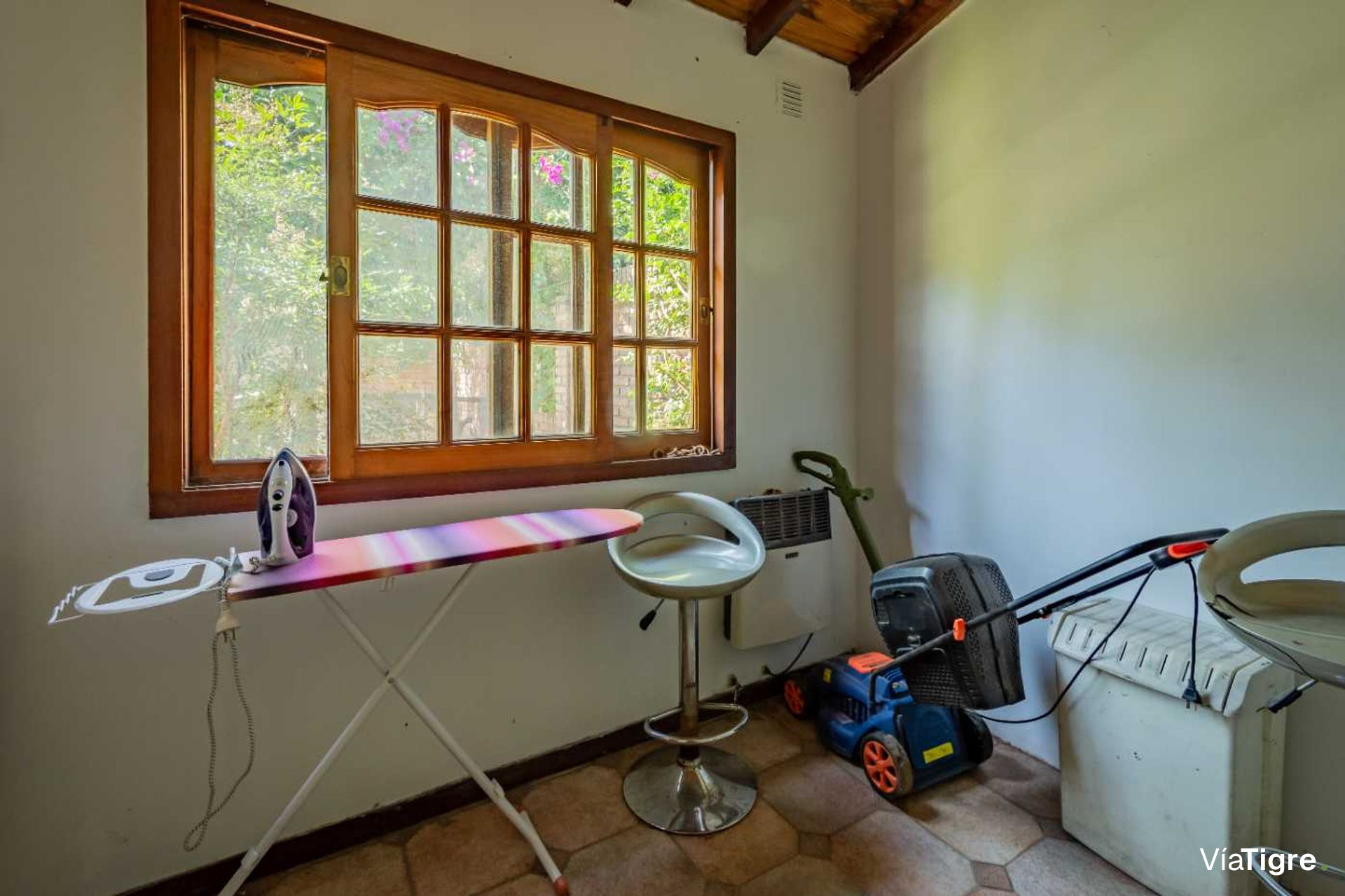 Casa 6 ambientes Garage Pileta Quincho Beccar