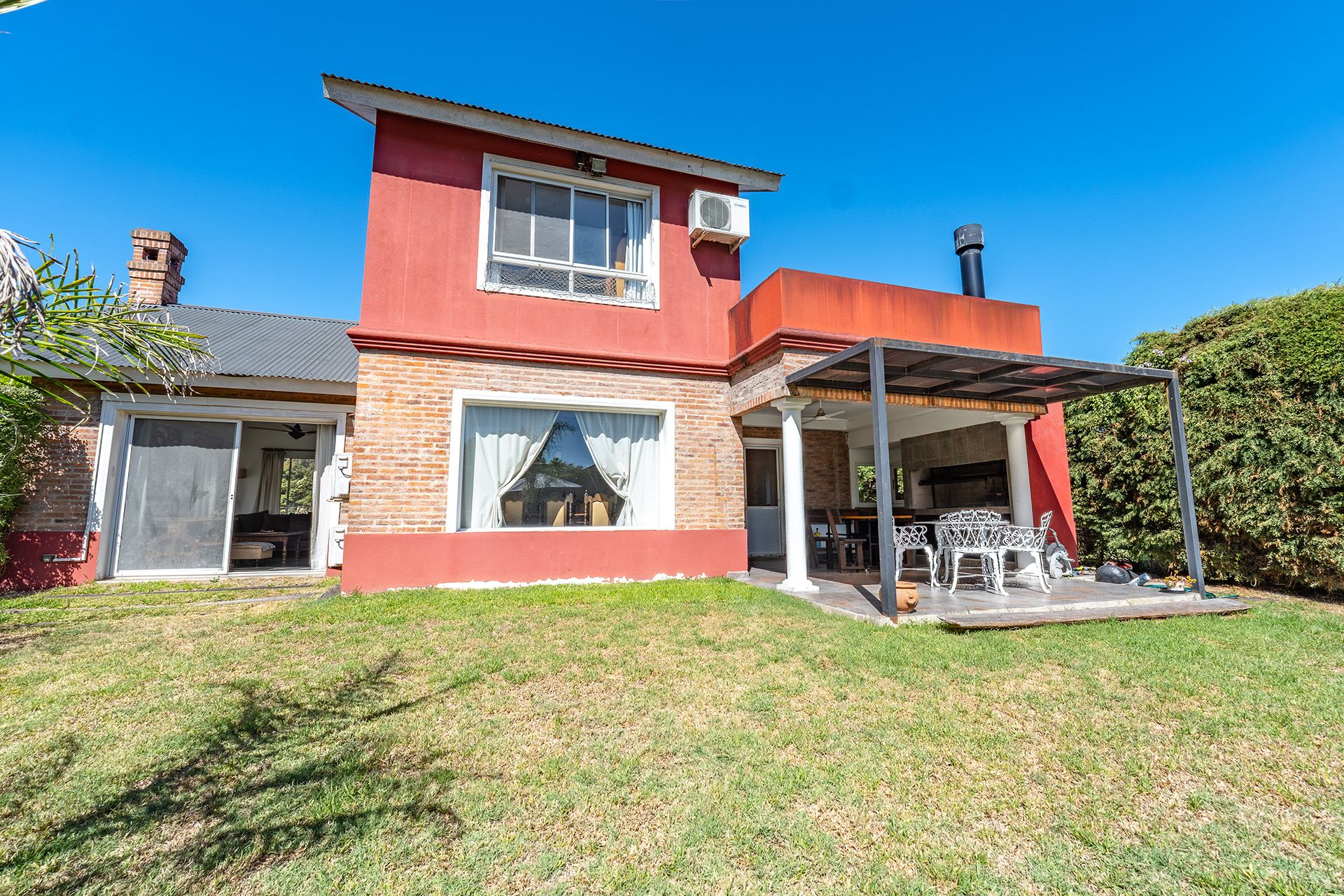 Venta Casa 2 dorm. Apto Credito. Rincon Milberg
